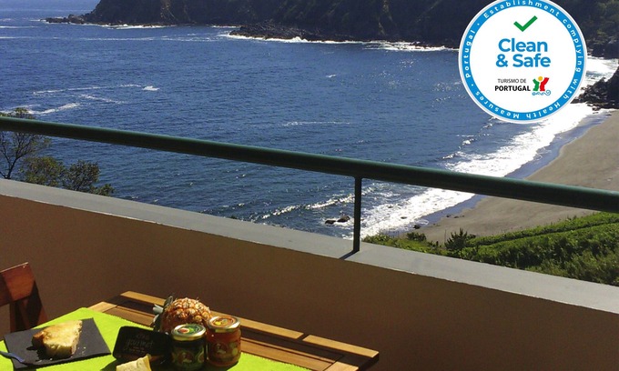 Ribeira Grande Apartamento | HillTop Azores Playa de Campos y Montes Apto para 6 en Mills