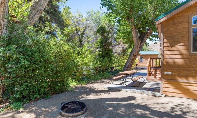 Kernville Cabina | Hilltop Cabin at Kern River Sequoia (Cabin 28)