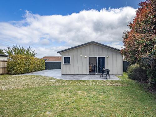 Hilltop Casa | Hilltop Hideaway - Taupo Holiday Home