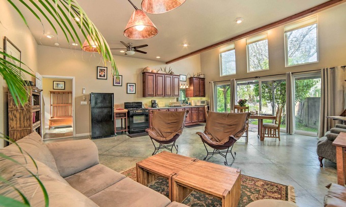 Vichy Springs Apartamento | 'Hilltop Loft' Ukiah Vacation Rental!