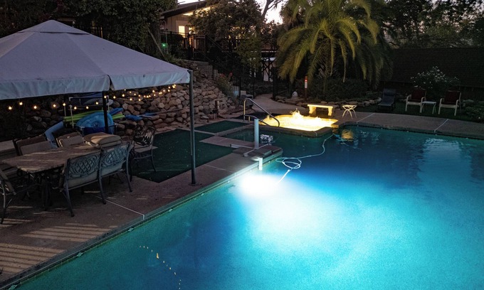 Mariposa Casa | Hilltop Manor- Views - Family Home/Private - Pool and Spa