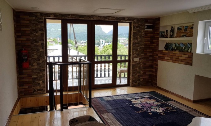 Bagvdanari Casa | Hilltop Mestia