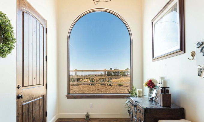 Santa Ynez Casa | Hilltop Villa in Wine Country