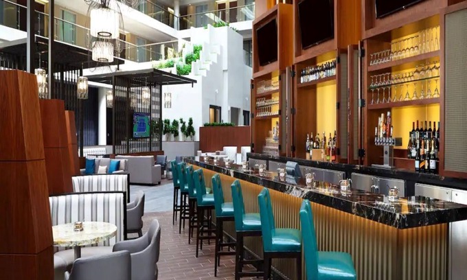 West End Complejo | Hilton Club The District DC, 1 bedroom sleeps 4!