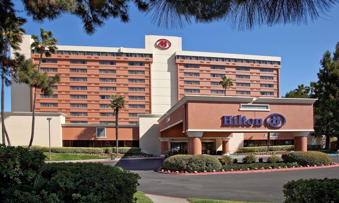 Concord Hotel | Hilton Concord
