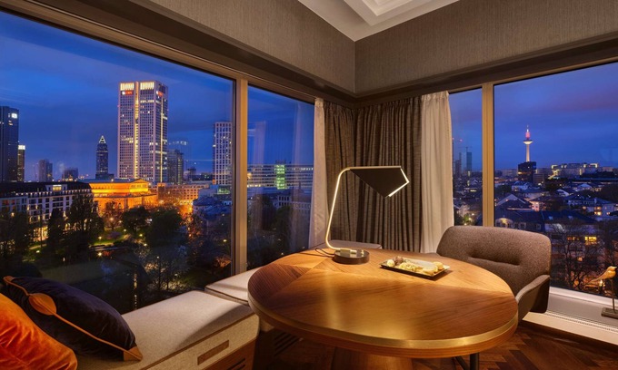 Innenstadt Hotel | Hilton Frankfurt City Centre