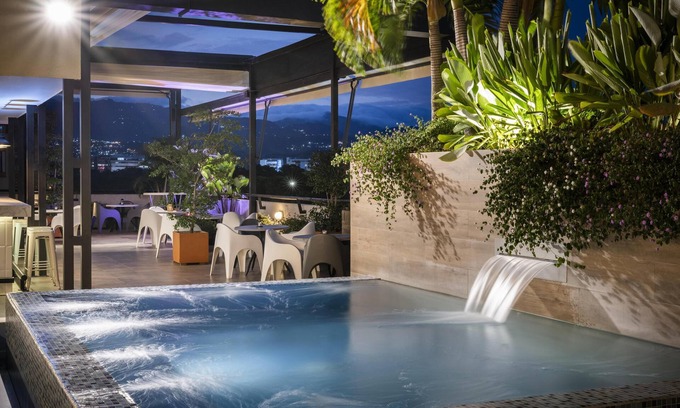 Campestre Hotel | Hilton Garden Inn Cali Ciudad Jardin
