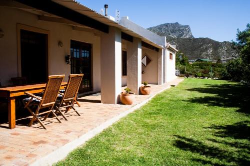 Pringle Bay Casa | Hilton House