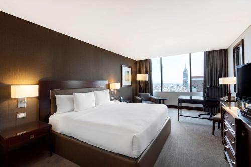 Colonia Centro Hotel | Hilton Mexico City Reforma