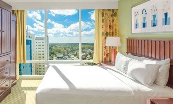 Northeast Virginia Beach Complejo | Hilton Ocean Beach Club Resort an Oceanfront Resort in 2 Bedroom City View Unit!