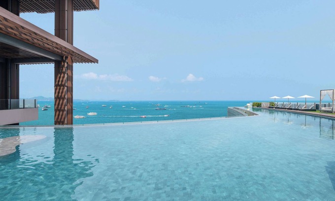 Pattaya Bay Complejo | Hilton Pattaya