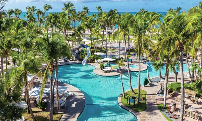 Playa Complejo | Hilton Ponce Golf & Casino Resort