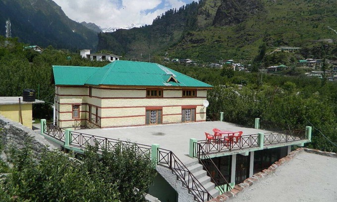 Palchan Cama Y Desayuno | Himalayan Mountain Sojourns , Cottage and rooms