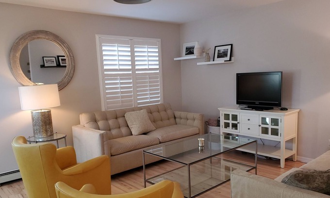 Riverfront Casa | Hip Strip Suites: Trendy Three Bedroom Townhome