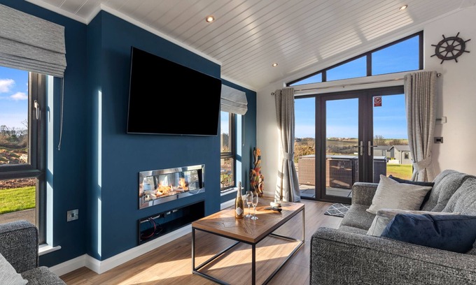 Penally Chalet De Esquí | Hiraeth - Luxury Lodge, Hot Tub, Close to Beach