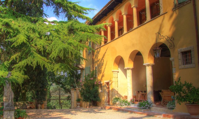 San Martino Buon Albergo Villa | Encantadora villa histórica con piscina, Wifi, aire acondicionado, estacionamiento