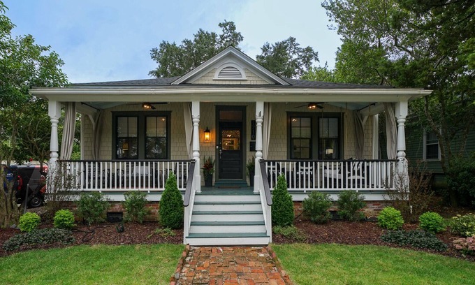 Wilmington Casa | Historic Ardmore House - 3br/2ba downtown Wilmington