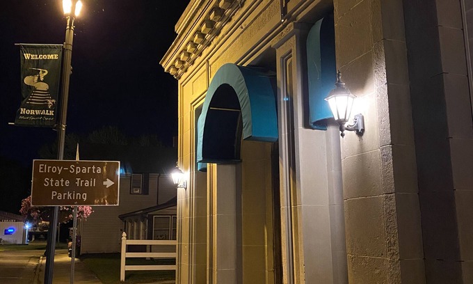 Norwalk Casa | Historic Bank Building on the Elroy-Sparta State Trail
