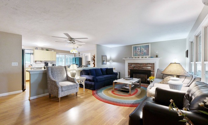 Barnstable Casa | Historic Barnstable Village Home w/ Private Yard - Near Beach