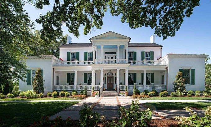 Donelson Casa | Mansión Histórica Belle Air - Gran Inauguración
