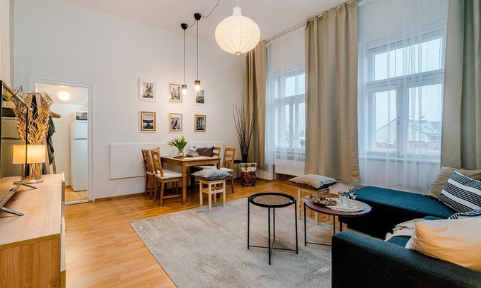 Mala Strana Apartamento | Historic Centre APTs by Michal&Friends