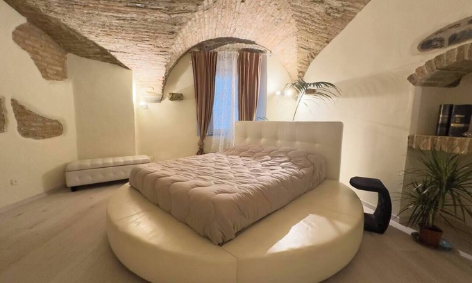 Citta Alta Apartamento | Historic charm in the heart of Bergamo - romantic stay among the vaults of the 15th century