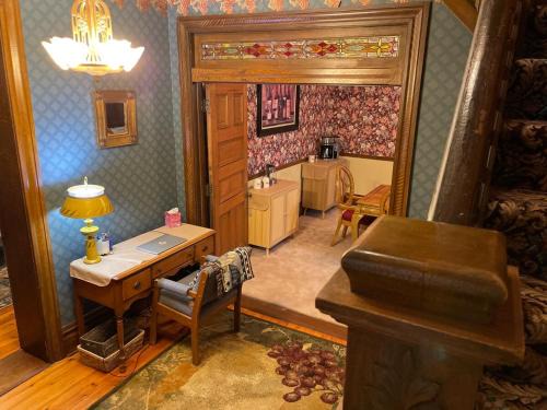 McClellandtown Casa | Historic & Charming Home just Steps from Deer Creek Winery