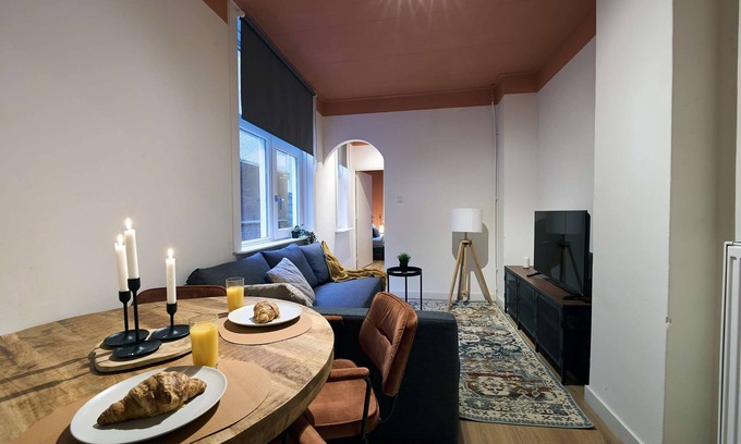 Eindhoven City Center Apartamento | Historic Comfort in Central Eindhoven
