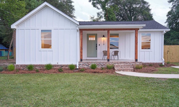 Perry Casa | Historic Cottage in Perry - 3 Bedroom 2 Bath