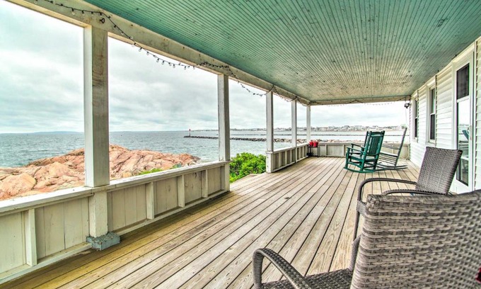 Brant Rock Casa | Historic Cottage with Beautiful Oceanfront View