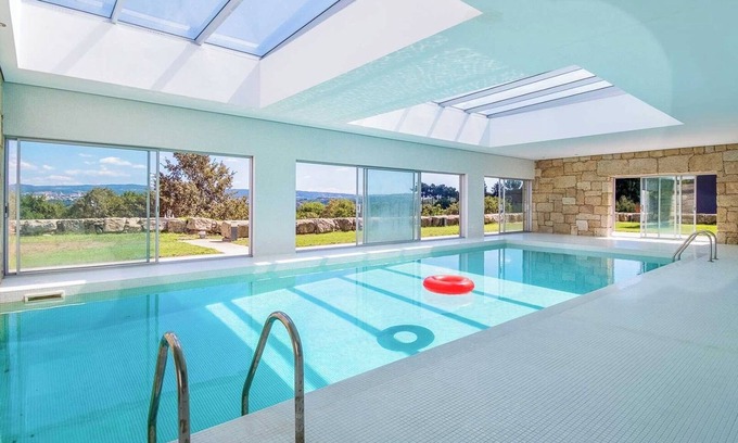 Vila Real Casa | Villa en el Valle del Douro con Piscina Interior, BBQ y Vistas Panorámicas