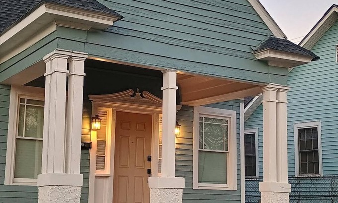 Macon Casa | Historic Downtown - Tuck'd Inn Macon GA