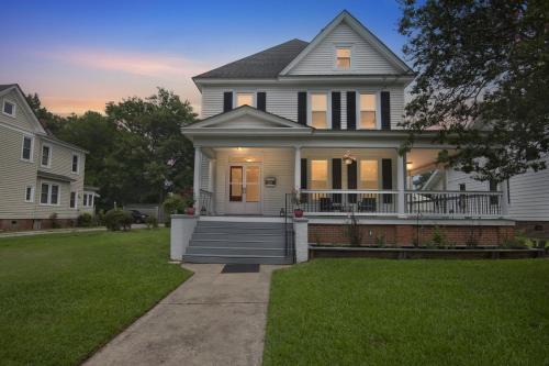 Elizabeth City Casa | Historic Elegance in the Heart of Elizabeth City home