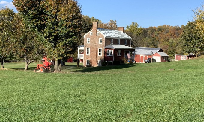 Shenandoah Otro | Historic Farm House with River Access