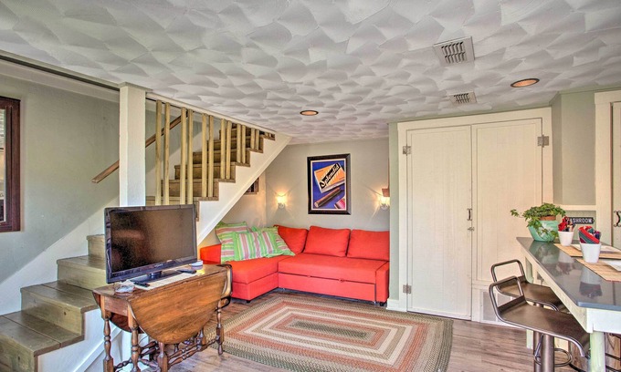 Fairmount Cabaña | ¡NUEVO! "The Quarters at Fairmount" Cottage w / Pool