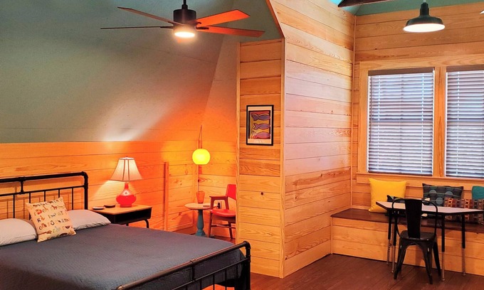 Shiner Casa | Historic Home with Whimsical Theme located 3 blocks from Shiner Brewery