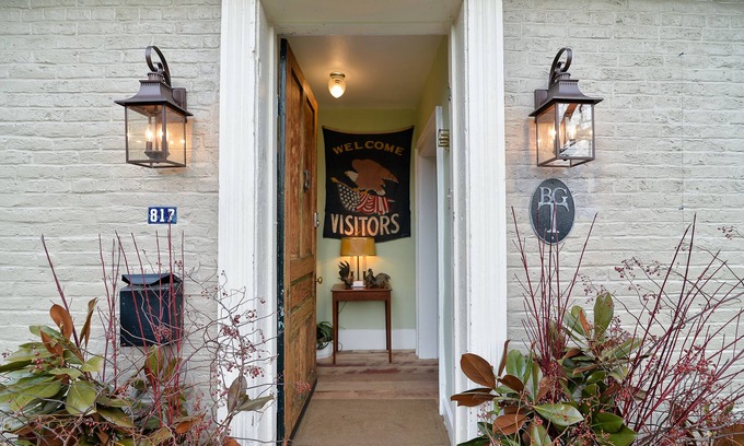 Woodward Heights Cabaña | Historic JC Cock House - Downtown Lexington KY