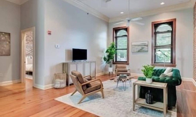 Downtown Apartamento | Walk to restaurants, cafes, shops, nightlife & more! Center of Festival Int.