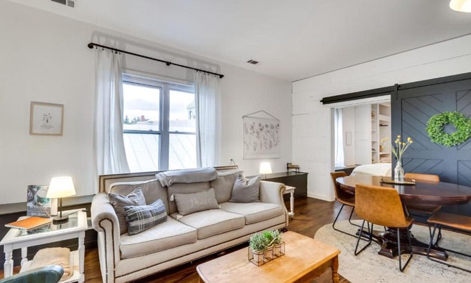 New Market Apartamento | Historic New Market Retreat Walkable Location!