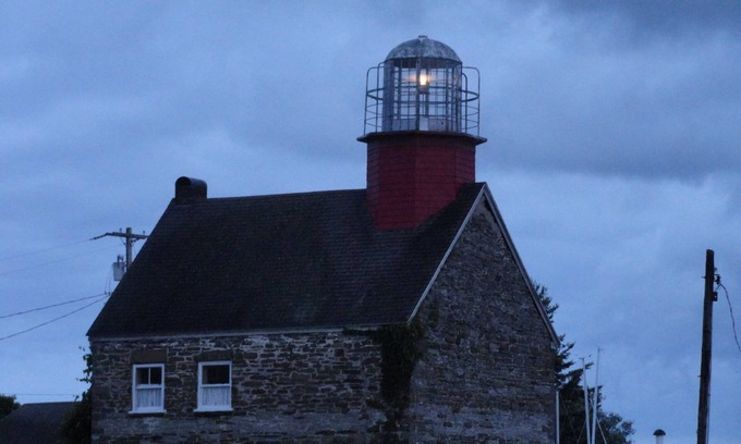 Port Ontario Cabina | Historic Selkirk Lighthouse-2ND FLOOR ONLY