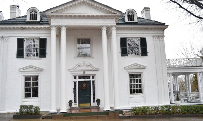 Lynchburg Casa | Histórica casa de seis dormitorios cerca del centro de Lynchburg