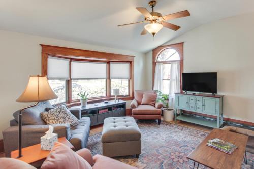 Merriam Park Casa | Historic St Paul Home Between Twin Cities!