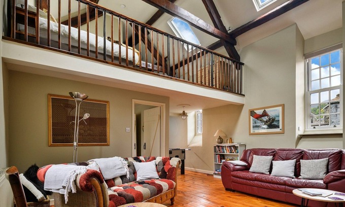 Dolgellau Casa | Historic Townhouse in Dolgellau, No deposit