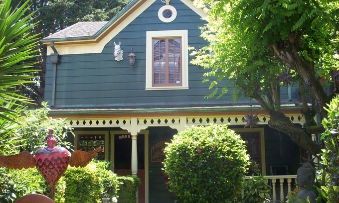 Lower Haight Casa | HISTÓRICO MUY ROMÁNTICO 1883 SAN FRANCISCO CARRIAGE HOUSE