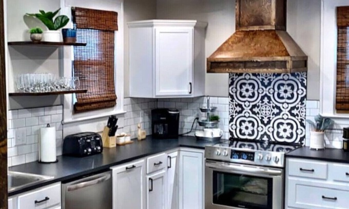 Winston - Salem Casa | Historic West End Haven, walk to downtown Winston