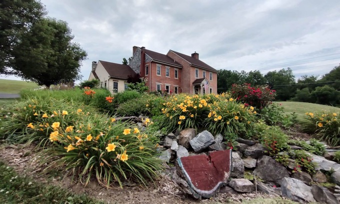 Dauberville Cabaña | Lugar histórico de Plum Creek: encantadora casa de primavera con cocina americana