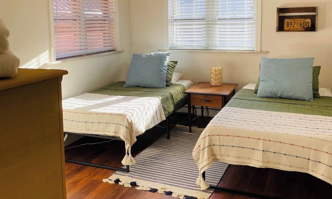 Uniontown Apartamento | Historically Charming 2 bedroom Apartment in the heart of Uniontown