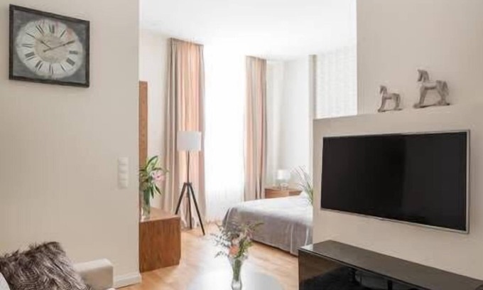 Centrum Apartamento | Hoża Luxury Apartment 76