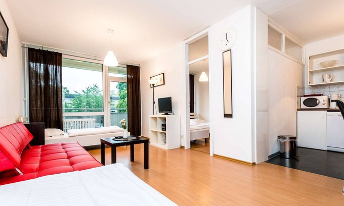 Kalk Apartamento | HÖ01 large apartment with dryer and washing machine