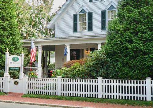 Edgartown Hotel | Hob Knob
